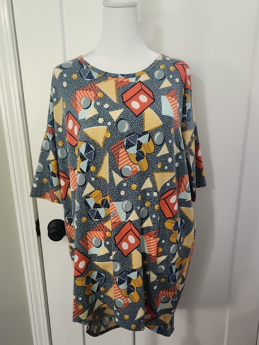 Disney High-Low T-Shirt